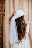 Alba - Hat - Madame a dit OUI