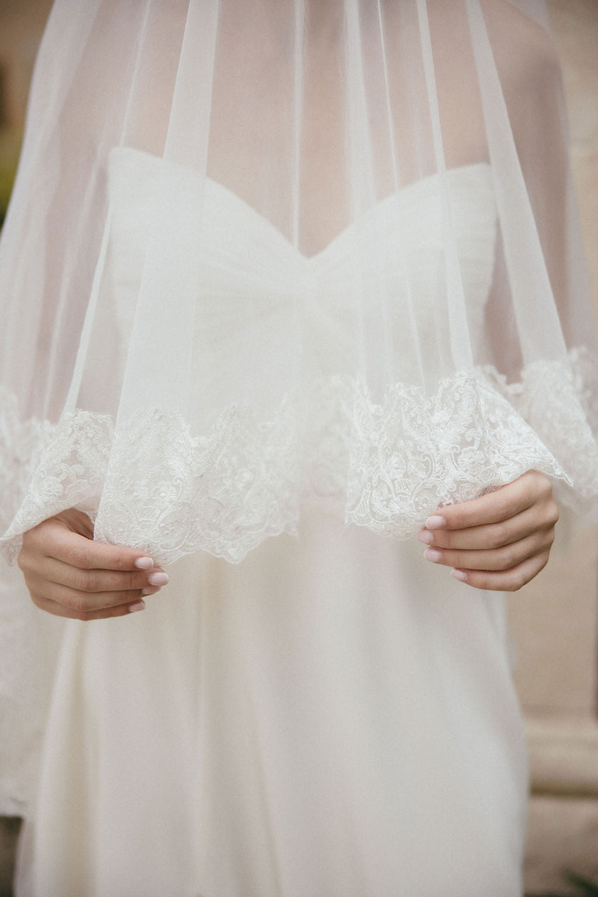 Constance - Veil - Madame a dit OUI