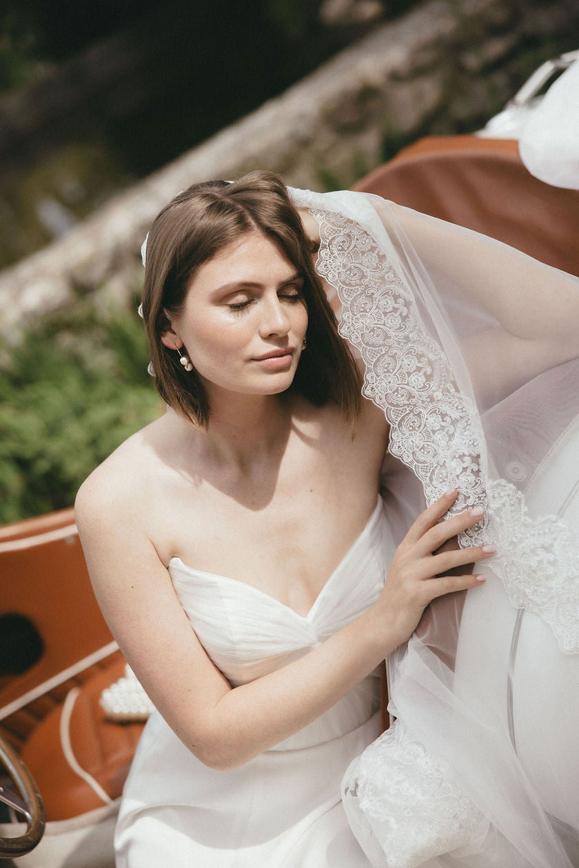 Constance - Veil - Madame a dit OUI